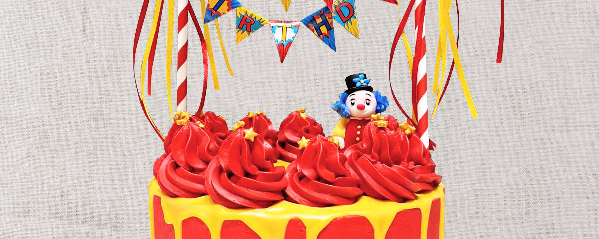 red circus themed buttercream cake featured image